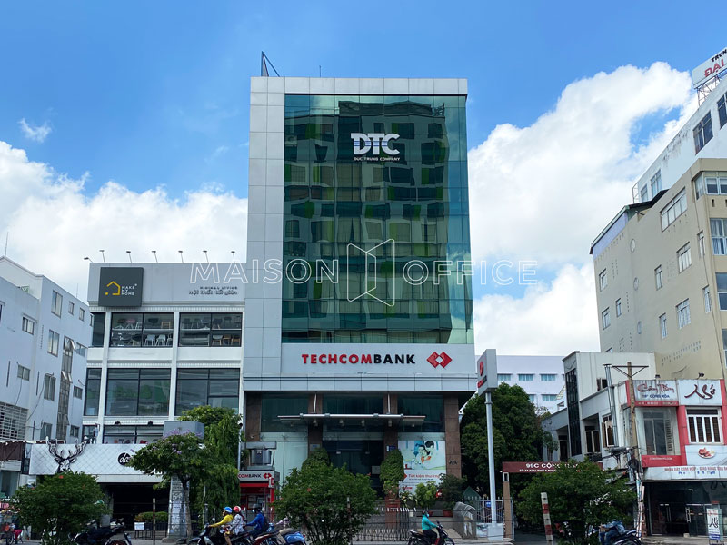 toa-nha-duc-deutsches-haus-le-duan