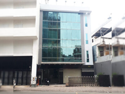 Tòa nhà 74 Hồng Hà
