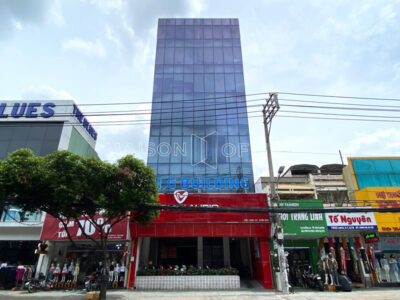 M.G Cách Mạng Tháng 8